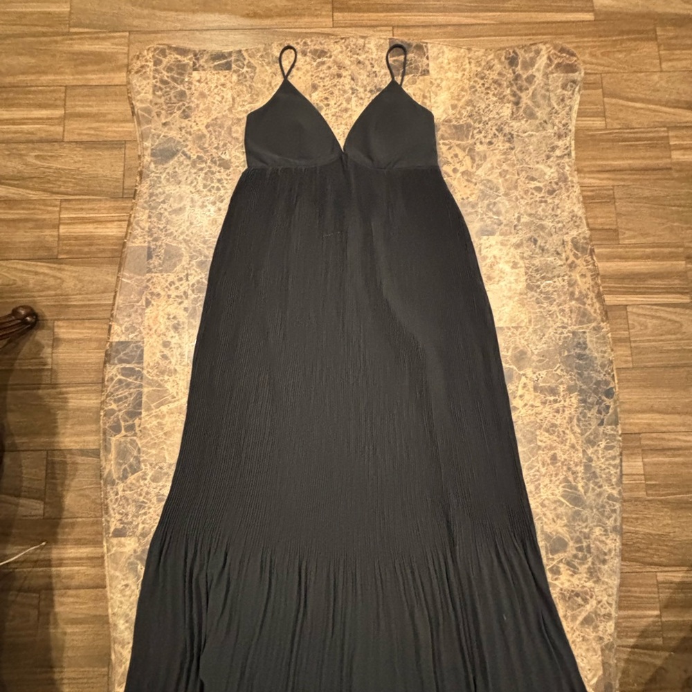 Elegant Black Maxi Dress